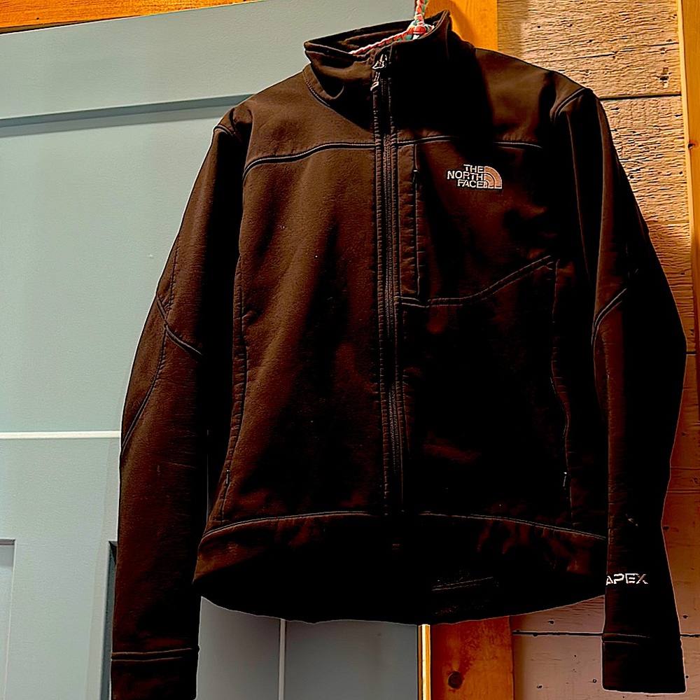 Sz small TNF Apex zippy cover! Nicely shaped, Geo-Tex styling.